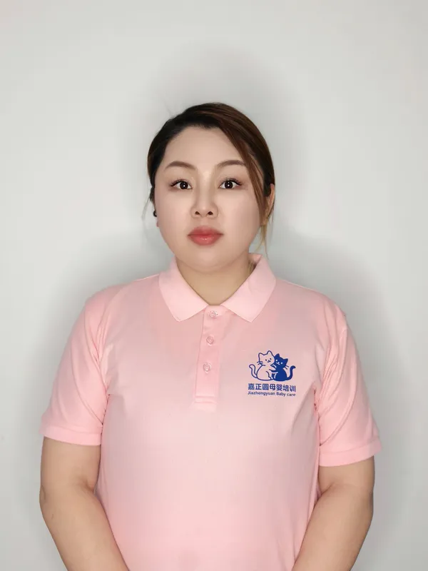 白小白家政学员风采 228