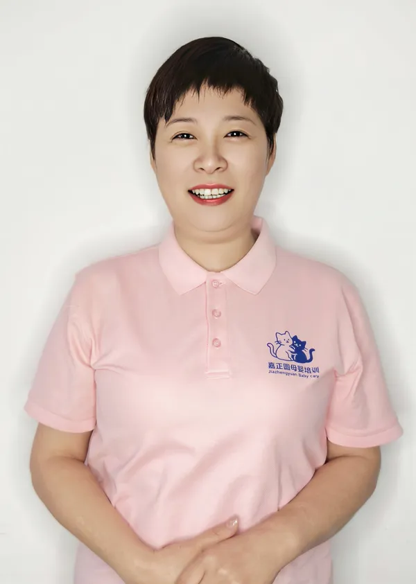 白小白家政学员风采 236